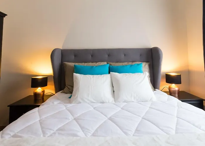 Daire Center,the Rumbach